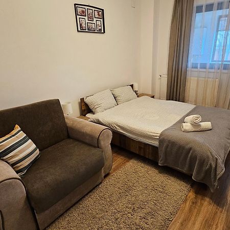 Cozy Studio Brăila Esterno foto
