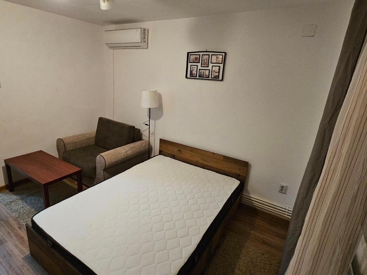 Cozy Studio Brăila Esterno foto